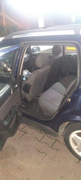 Vende- se carrinha