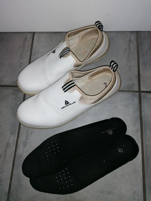 Sapatos biqueira aço cozinha nr 42