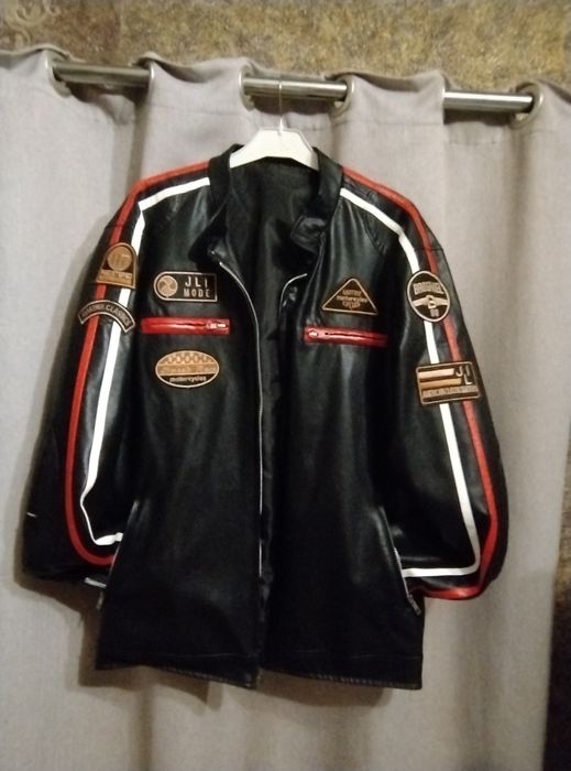 Куртка кожаная мотокуртка