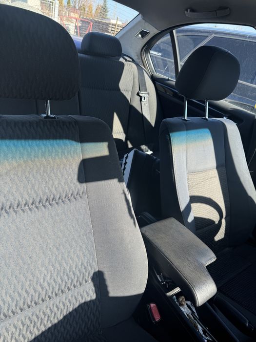 Bmw e46 325i  m54b25 z vin