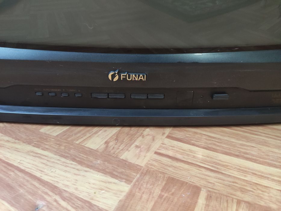 Телевизор Funai.