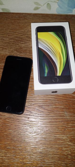 Продам Iphone телефон