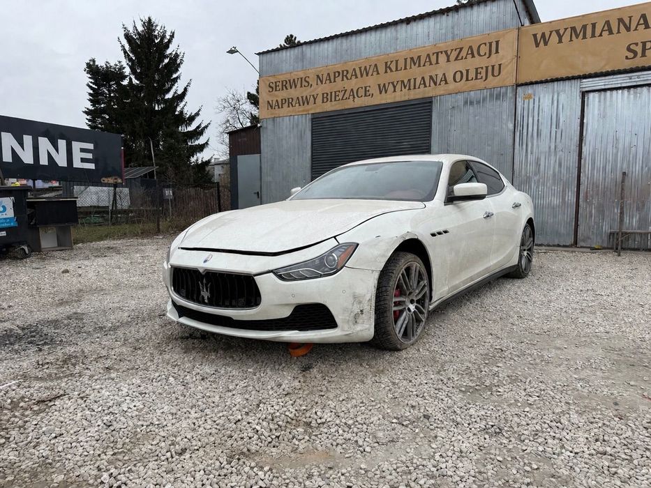 Maserati Ghibli Maserati Ghibli 3.0 V6 SQ4 410km