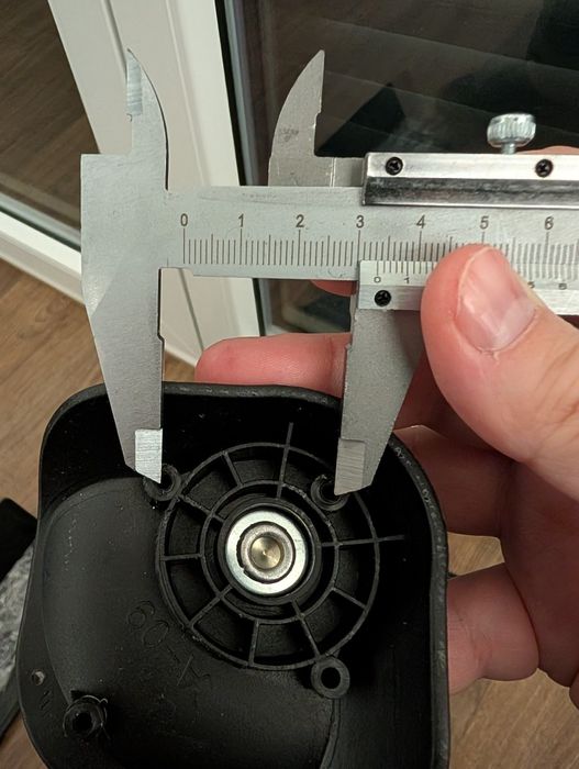 Kółka walizki A-09