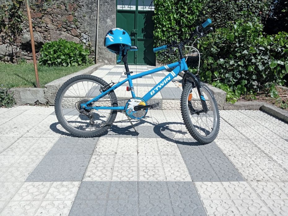 bicicleta btwin semi nova             negociável
