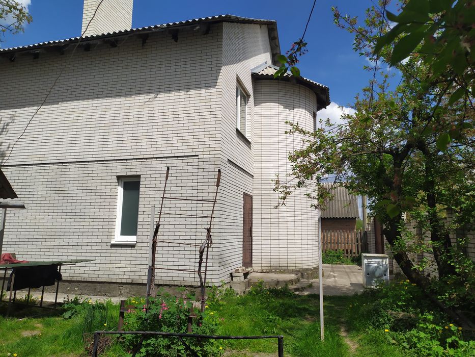 Продам дом без внутренних работ!