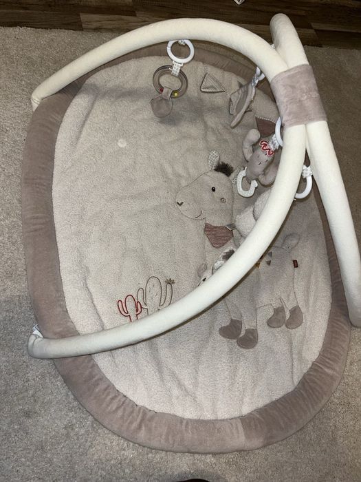 Развивающий коврик