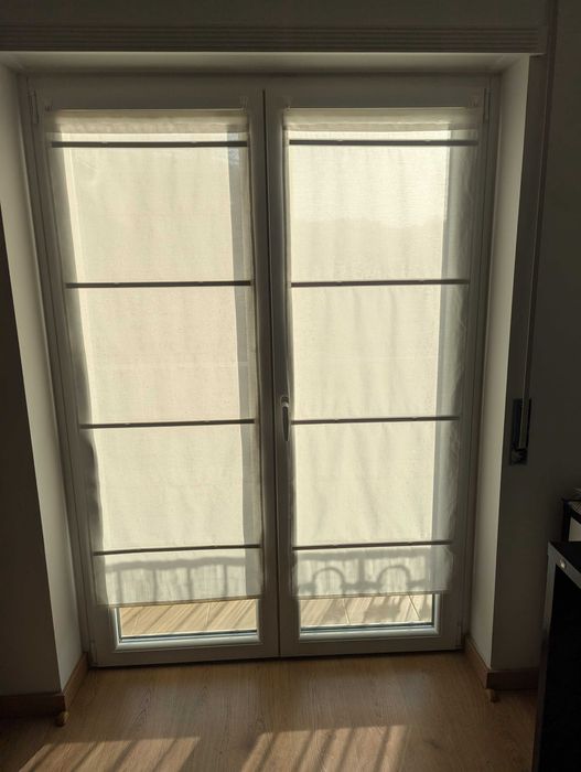 Conjunto 2 estores de tecido IKEA Ringblomma branco 60 cm