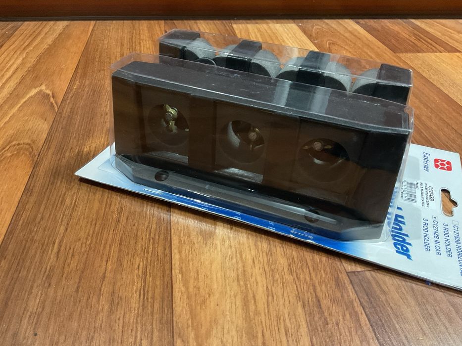 Держатель для 3 спиннингов удочек пвх Easterner borika