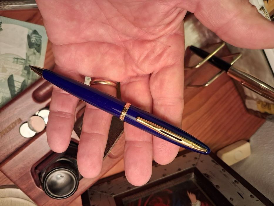 Waterman Carene esferográfica azul e ouro