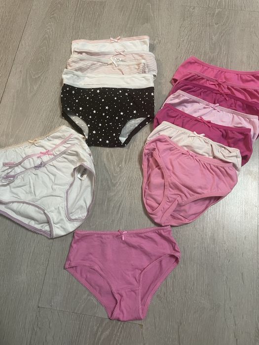 Одяг для дівчинки 98 розмір