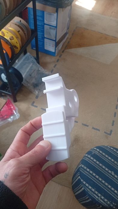Suporte (calhas) de Para-choque BMW E46 em ASA – Alta Resistência UV e Calor