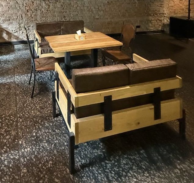 Диван мягкий декоративный JecksonLoft Робин 220 см