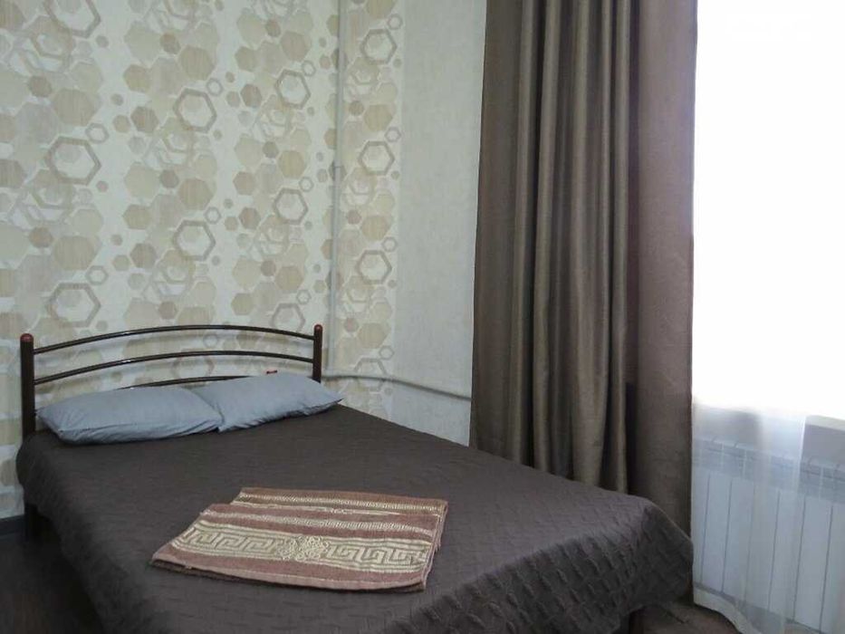 Сдам посуточно 1-комнатную квартиру. ЮЖД, Центр