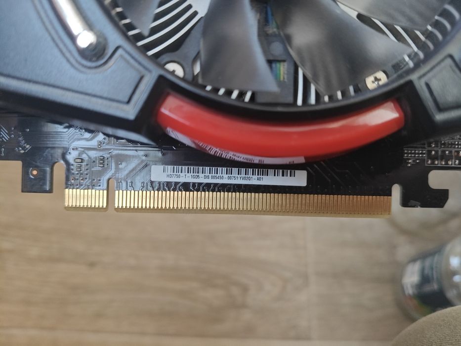 Видеокарта Asus Radeon HD7750 1gb