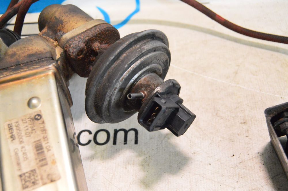 RADIADOR VALVULA EGR GASES BEHR BMW 779737104 7797371 K9950006 42405
