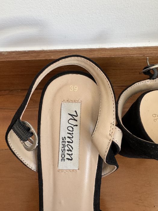 Sandálias salto alto Pretas