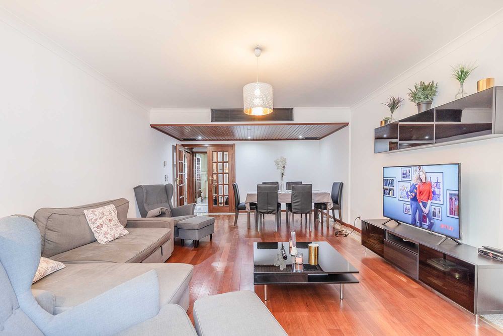 Apartamento T2 c/ box e arrecadação - Parque das Nações, Lisboa