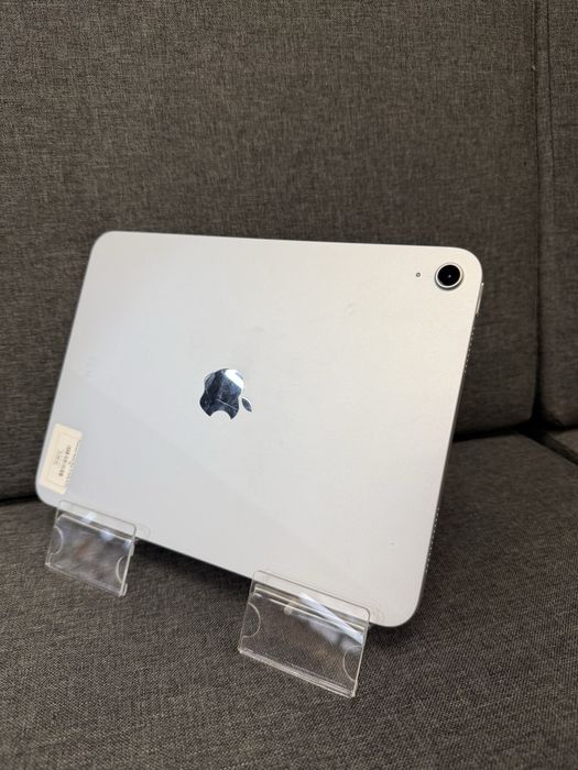 планшет Apple IPad