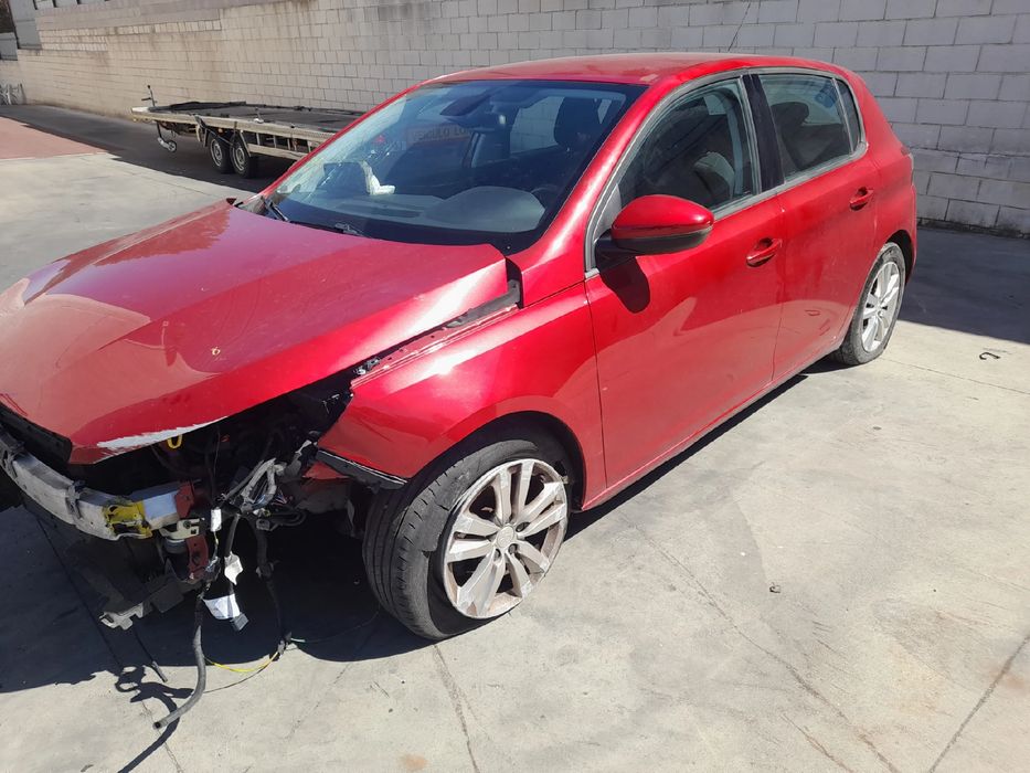 Para peças PEUGEOT 308 II