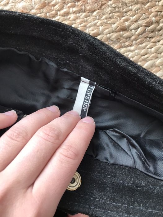 Spódnica skórzana Topshop xs 34 czarna trapezowa mini skóra z zamkiem