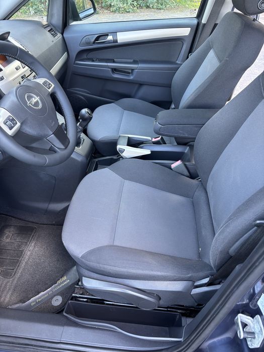 Opel Zafira 2009р