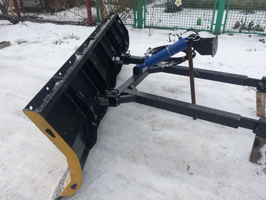 Навантажувач фронтальний КУН швидкознімний для МТЗ ЮМЗ під джойстик