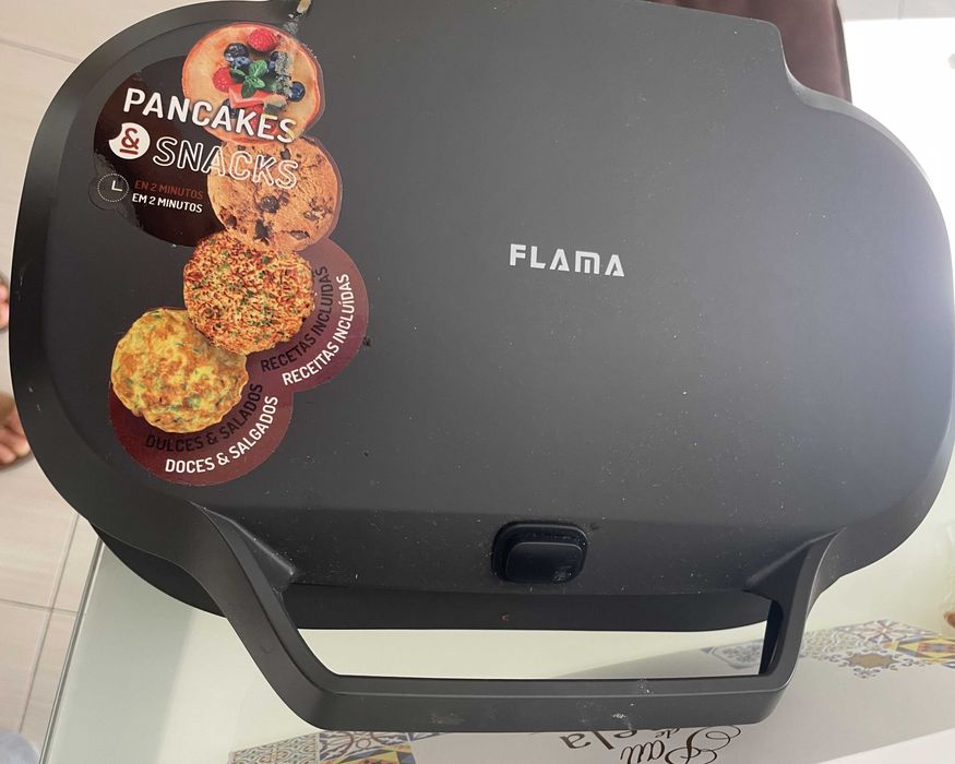 Máquina de panquecas e snaks Flama 4902FL