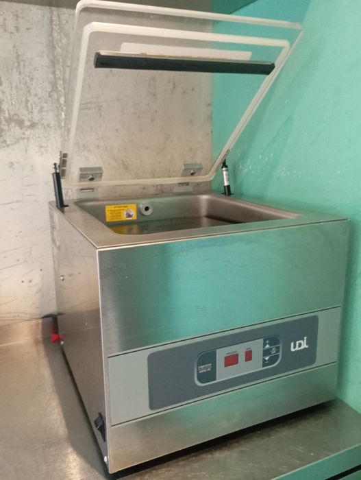 Vendo recheio total de restaurante em Coimbra, material semi novo