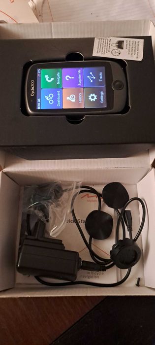 GPS usado em bom estado como novo