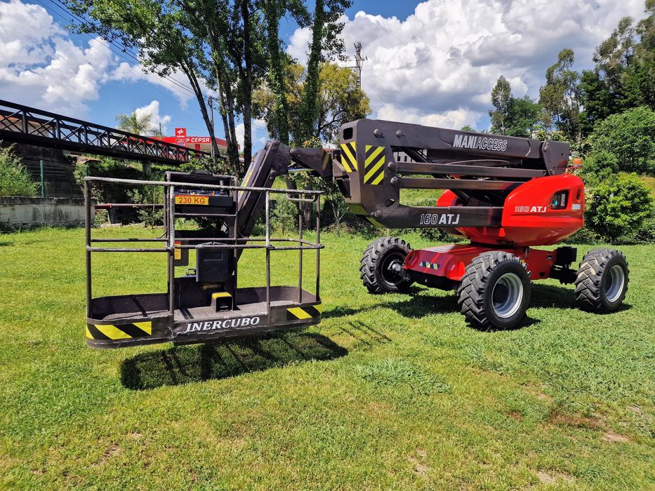 Plataforma elevatória manitou 16 m