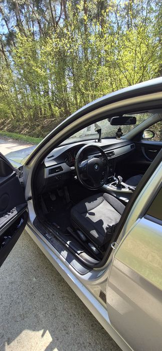BMW E90 320d 2007 2.0 Diesel