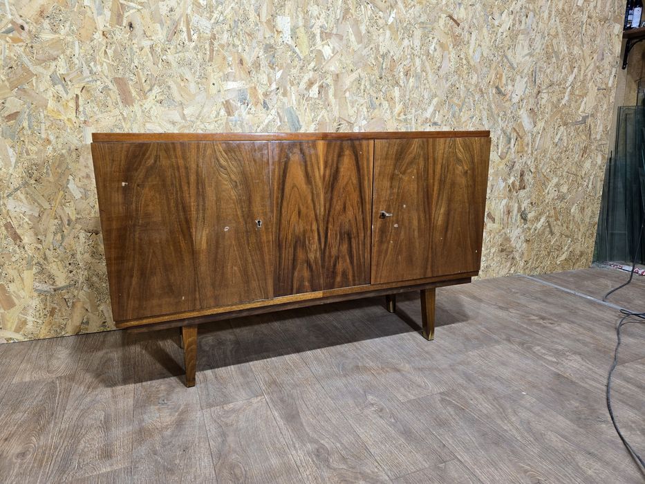 Komoda prl transport