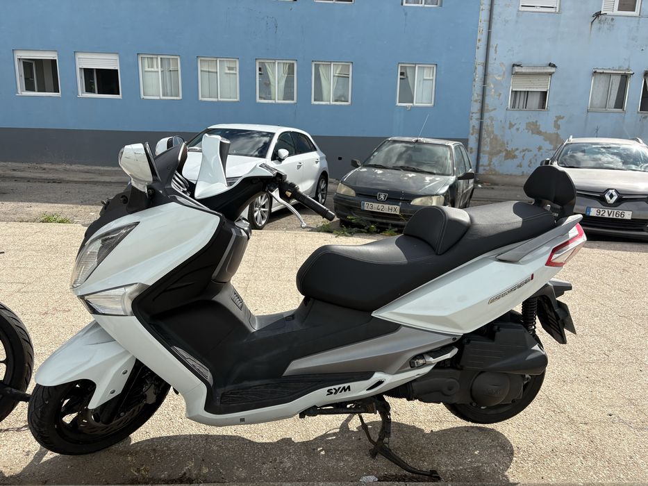 gts 300 Sym OLX Portugal