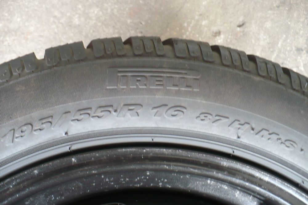 Opony Pirelli Sottozero 195/55R16 87H Zima 7 mm Komplet