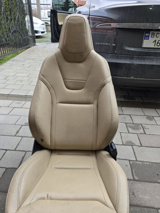 Сидіння пасажирське для tesla model s 2015+ gen 2