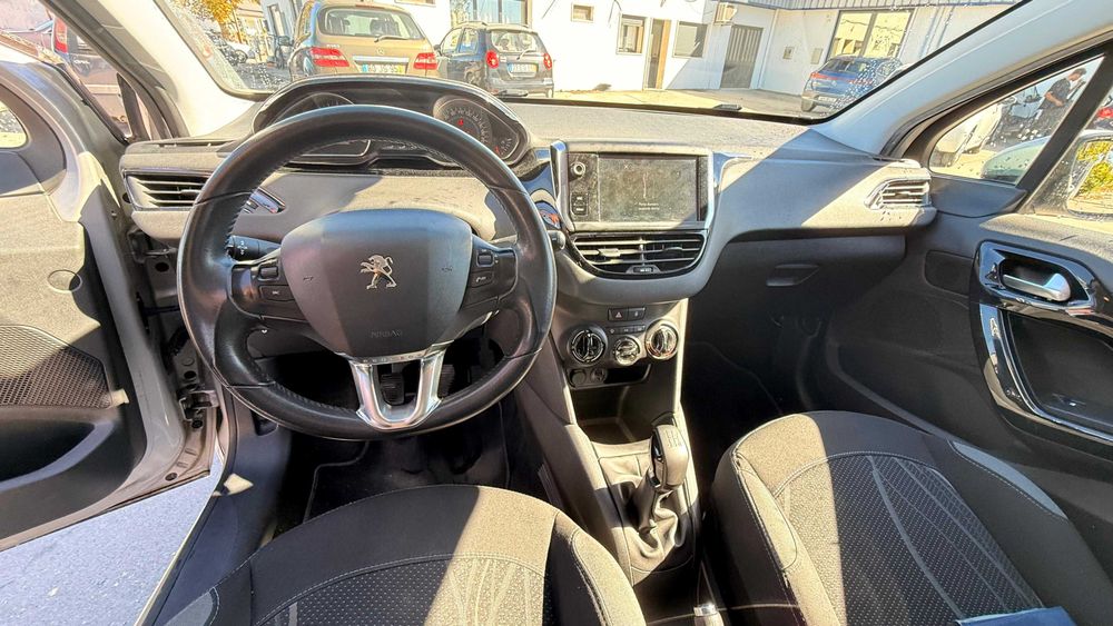 Peugeot 208 1.4HDi