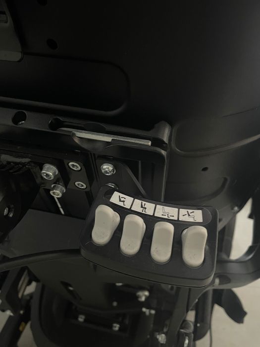 Cadeira de rodas Elétrica F5 permobil