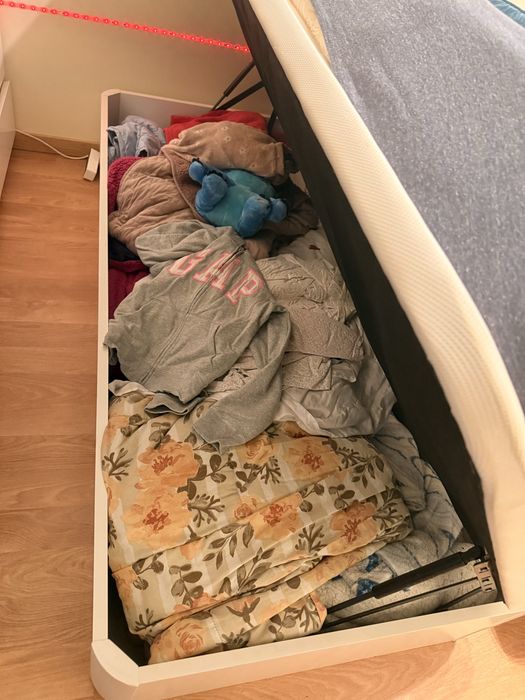 Cama Sommier solteiro com colchao