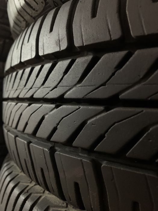 Шины б/у лето 175/65-14 Goodyear GT3