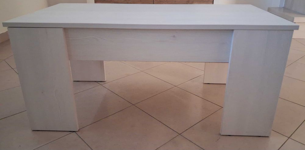 Mesa de centro elevável cor branca