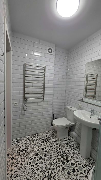 Продам квартиру Закревского 101Б, современный ремонт