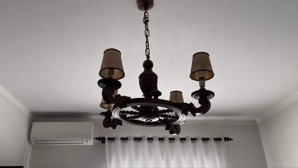 Quarto completo antigo