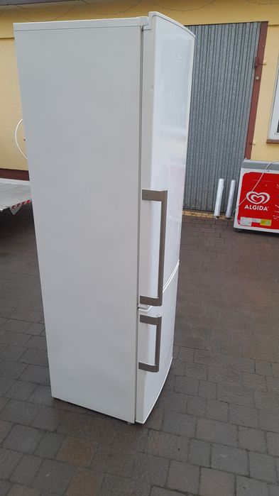 Lodówko zamrażarka Gram