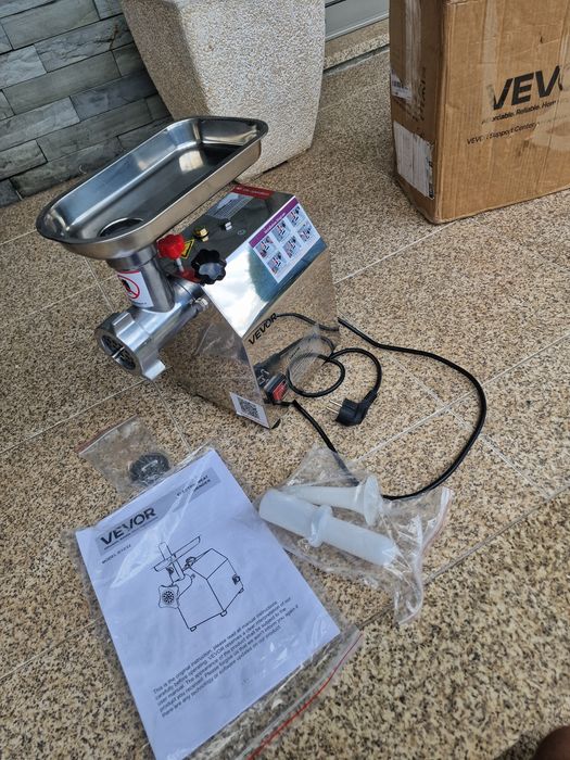 picador de carne elétrico (Electric Meat Grinder) da marca VEVOR.