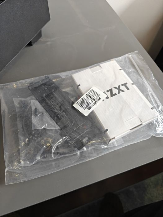 NZXT H510 Elite – Caixa Premium + Cooler Incluído – Bom Estado