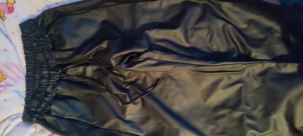 Продам речі ціна 100грн