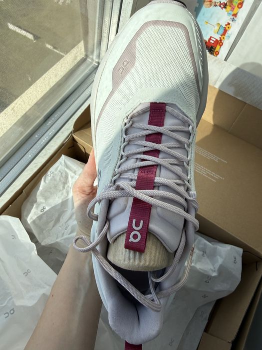 Кроссовки on cloud