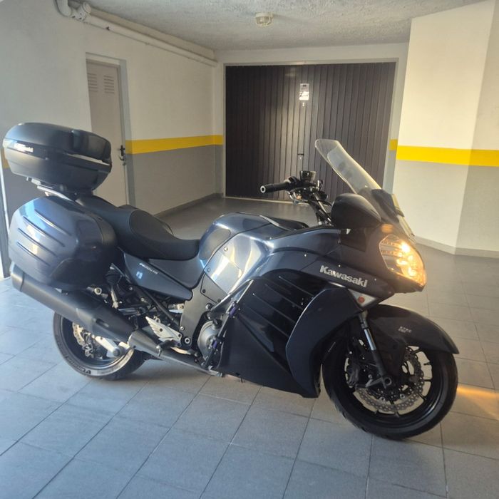 Kawasaki GTR1400 2016