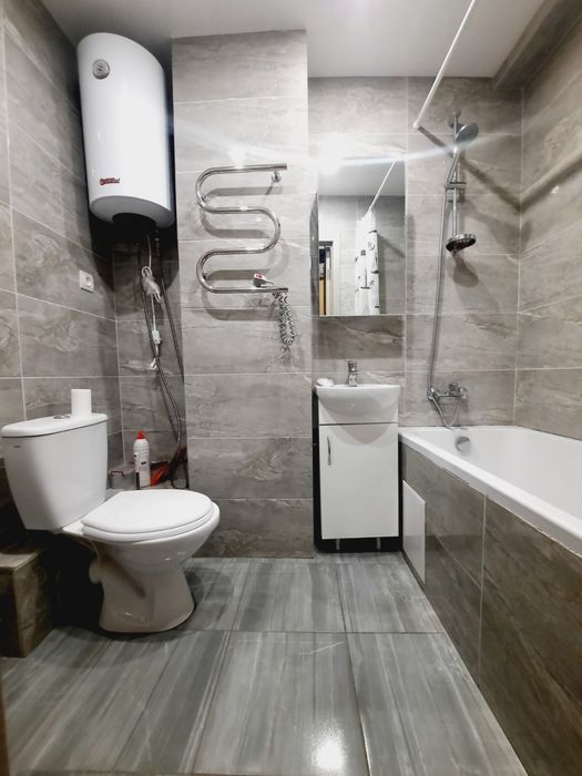 Продаж 2-кімн квартири по вул Запорізького козацтва